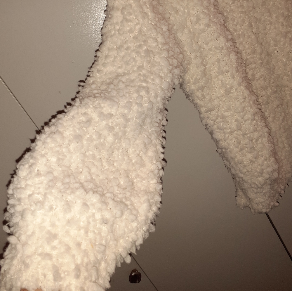 Ivory Over Sized Sweater - Picture 3 of 4